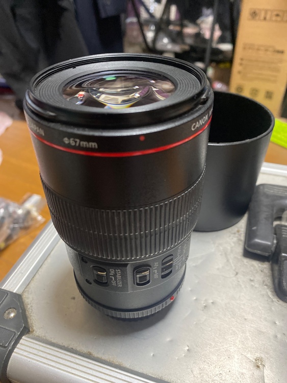 100mm マクロレンズ　2.8（カメラ）の商品画像 - 査定依頼日：2026年5月19日 - 最高査定価格：52,000円