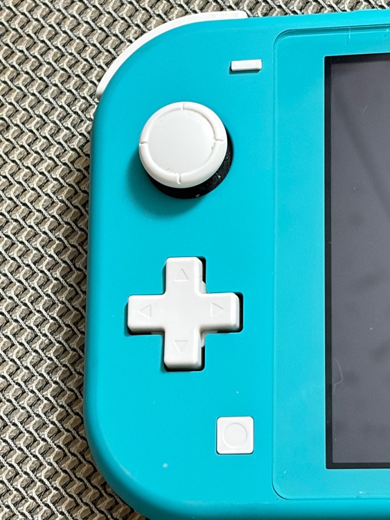 Nintendo Switch Lite ターコイズ（ゲーム機本体・ゲームソフト）の商品画像 - 査定依頼日：2026年6月1日 - 最高査定価格：12,000円