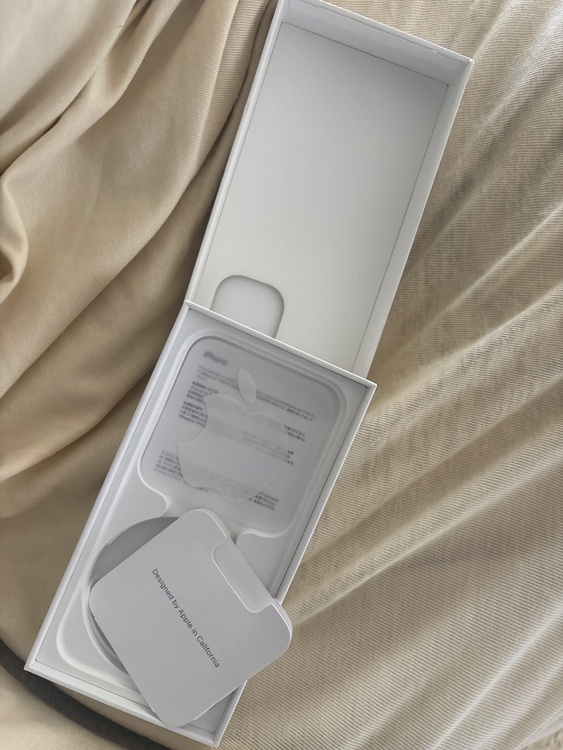 iPhone 15 128GB SIMフリー（スマホ）の商品画像 - 査定依頼日：2026年4月16日 - 最高査定価格：38,000円