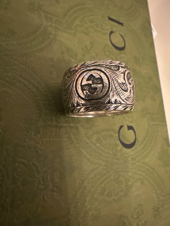 GUCCIリング（金・貴金属）の商品画像 - 査定依頼日：2025年11月17日 - 最高査定価格：15,000円