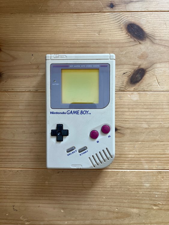 ゲームボーイ（ゲーム機本体・ゲームソフト）の商品画像 - 査定依頼日：2023年6月16日 - 最高査定価格：2,500円