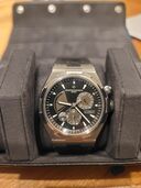 ヴァシュロン コンスタンタン オーヴァーシーズ （高級時計）の商品画像 - 査定依頼日：2025年10月14日 - 最高査定価格：2,300,000円