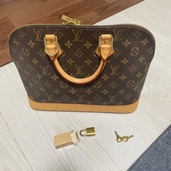 ルイヴィトン アルマ （ブランドバッグ）の商品画像 - 査定依頼日：2026年4月6日 - 最高査定価格：150,000円