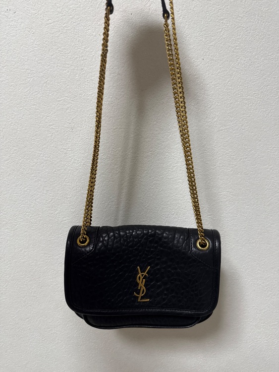 イブサンローラン  （ブランドバッグ）の商品画像 - 査定依頼日：2025年8月24日 - 最高査定価格：220,000円