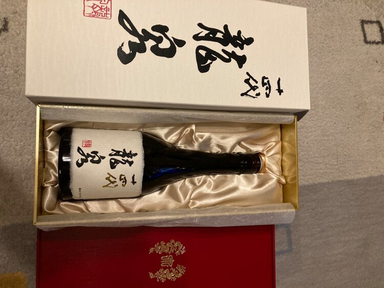 龍泉（お酒）の商品画像 - 査定依頼日：2024年12月24日 - 最高査定価格：30,000円