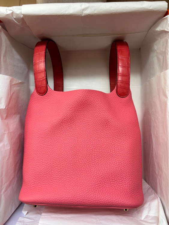 エルメス ピコタン （ブランドバッグ）の商品画像 - 査定依頼日：2025年9月4日 - 最高査定価格：620,000円