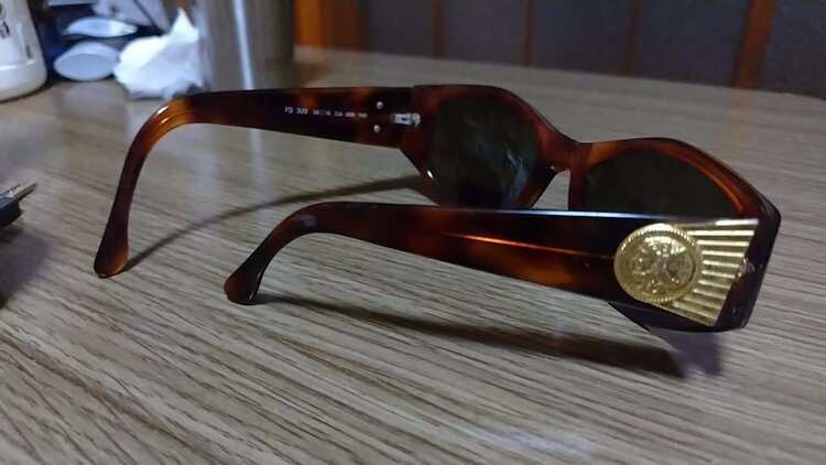 フェンディ  （ブランドバッグ）の商品画像 - 査定依頼日：2026年3月15日 - 最高査定価格：1,500円