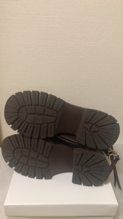 ディーホリック　ミナグラム　ロングブーツ（古着・ファッション）の商品画像 - 査定依頼日：2026年4月29日 - 最高査定価格：3,000円