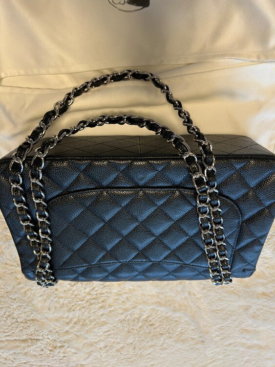 マトラッセ30（ブランドバッグ）の商品画像 - 査定依頼日：2025年4月27日 - 最高査定価格：660,000円