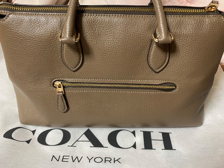 COACH ジョージアサッチェル ダークストーン　（ブランドバッグ）の商品画像 - 査定依頼日：2026年2月18日 - 最高査定価格：4,000円
