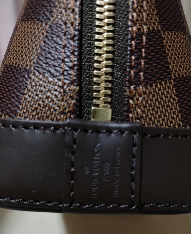 ルイヴィトンアルマbbダミエバッグ（ブランドバッグ）の商品画像 - 査定依頼日：2025年10月4日 - 最高査定価格：200,000円