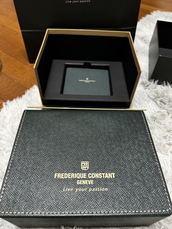 フレデリックコンスタント（高級時計）の商品画像 - 査定依頼日：2025年2月10日 - 最高査定価格：102,400円