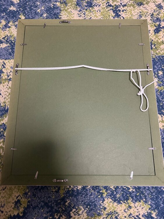 consider others（美術品・骨董品）の商品画像 - 査定依頼日：2025年12月10日 - 最高査定価格：25,000円