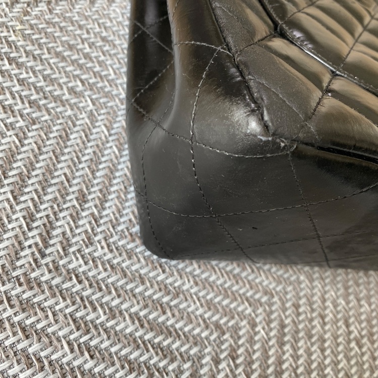 マトラッセ（ブランドバッグ）の商品画像 - 査定依頼日：2025年8月30日 - 最高査定価格：300,000円