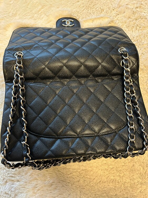 マトラッセ30（ブランドバッグ）の商品画像 - 査定依頼日：2025年4月27日 - 最高査定価格：660,000円