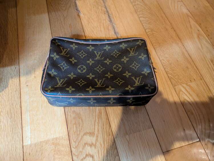 ルイヴィトン モノグラム （ブランドバッグ）の商品画像 - 査定依頼日：2025年3月24日 - 最高査定価格：30,000円