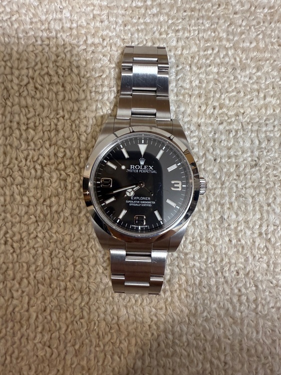 ロレックス エクスプローラー 21427（高級時計）の商品画像 - 査定依頼日：2025年9月1日 - 最高査定価格：1,050,000円