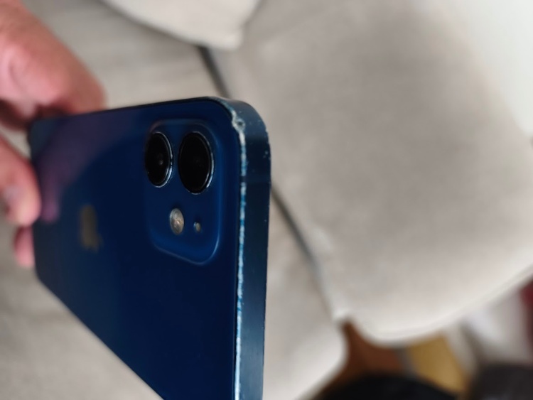 iPhone iPhone 12 128GB SIMフリー（スマホ）の商品画像 - 査定依頼日：2026年7月1日 - 最高査定価格：24,500円