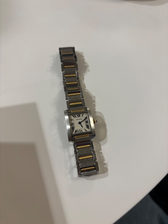 カルティエ タンク （高級時計）の商品画像 - 査定依頼日：2025年10月27日 - 最高査定価格：420,000円