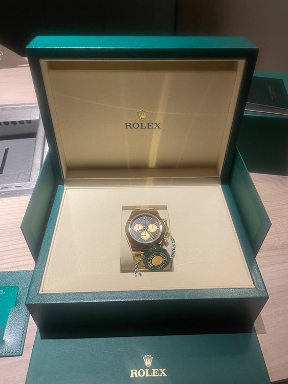 ロレックス デイトナ 126508-00（高級時計）の商品画像 - 査定依頼日：2025年10月2日 - 最高査定価格：12,000,000円