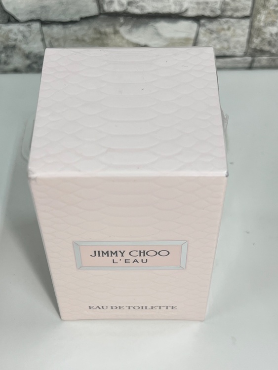 ジミー　チュウ　ロー　オードトワレ（コスメ・美容・健康器具）の商品画像 - 査定依頼日：2026年4月3日 - 最高査定価格：2,000円