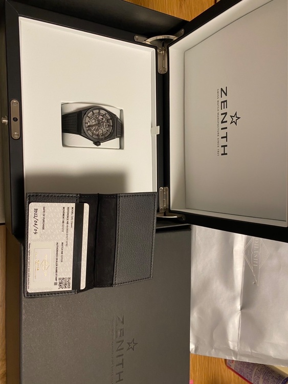 ゼニス その他 49900067（高級時計）の商品画像 - 査定依頼日：2025年9月7日 - 最高査定価格：700,000円