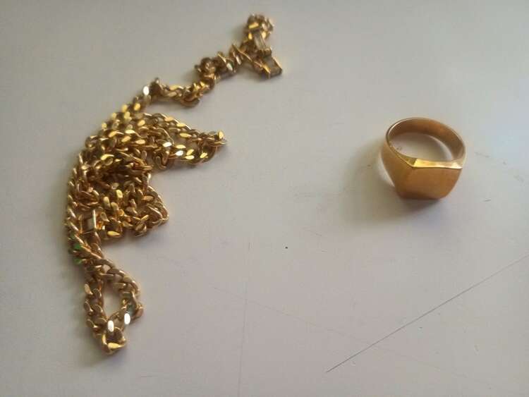 ネックレス30g.印台10g（金・貴金属）の商品画像 - 査定依頼日：2025年4月25日 - 最高査定価格：506,000円