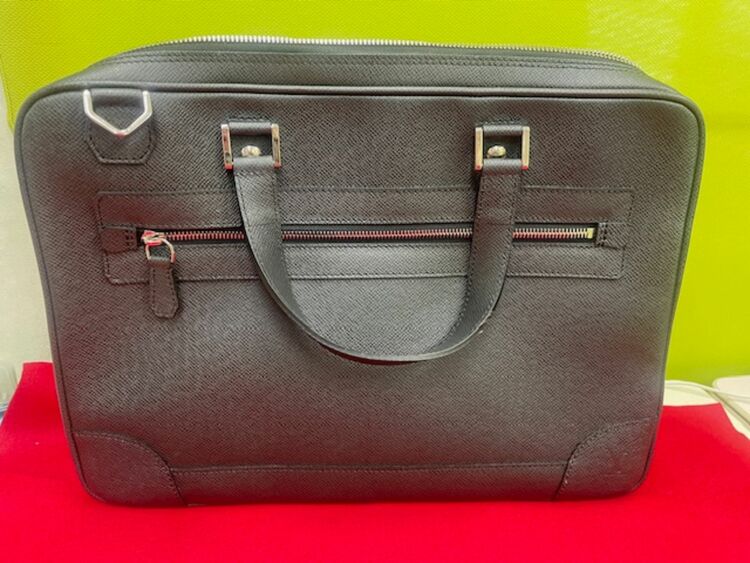 タイガ　アレクサンダーアルドワーズショルダーバッグ（ブランドバッグ）の商品画像 - 査定依頼日：2025年7月22日 - 最高査定価格：850,000円