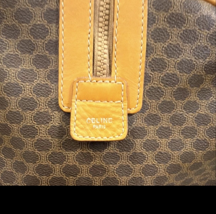 セリーヌ  （ブランドバッグ）の商品画像 - 査定依頼日：2025年12月12日 - 最高査定価格：50,000円