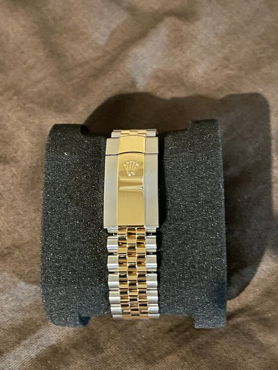 ロレックス デイトジャスト 12623（高級時計）の商品画像 - 査定依頼日：2025年3月21日 - 最高査定価格：2,860,000円