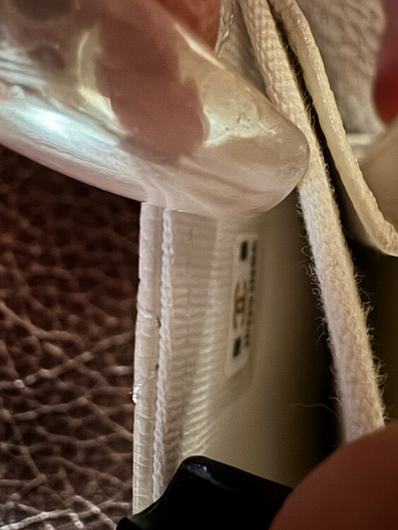 チェーンウォレット（ブランドバッグ）の商品画像 - 査定依頼日：2025年5月2日 - 最高査定価格：230,000円