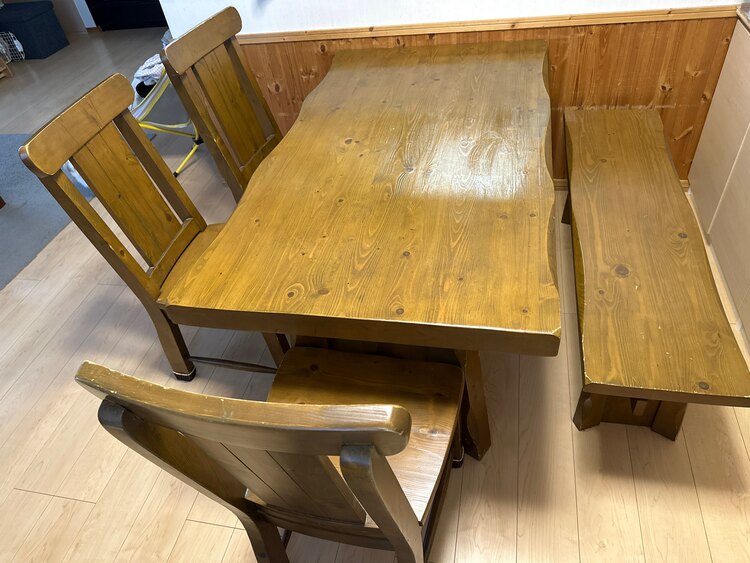 ダイニングセット（家具・寝具）の商品画像 - 査定依頼日：2025年4月22日 - 最高査定価格：100円