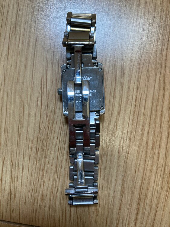 カルティエ タンク cc708177（高級時計）の商品画像 - 査定依頼日：2025年5月11日 - 最高査定価格：330,000円