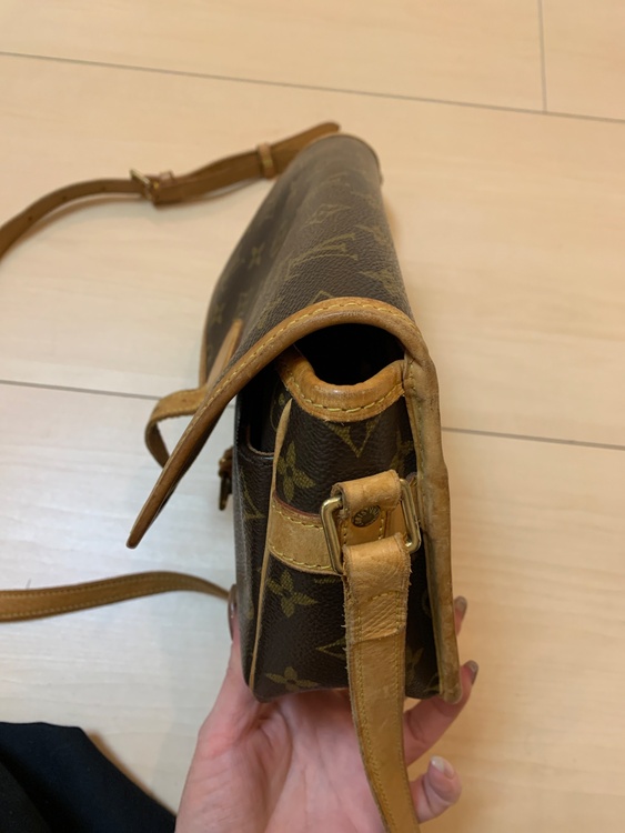 ソローニョ（ブランドバッグ）の商品画像 - 査定依頼日：2026年1月21日 - 最高査定価格：75,000円