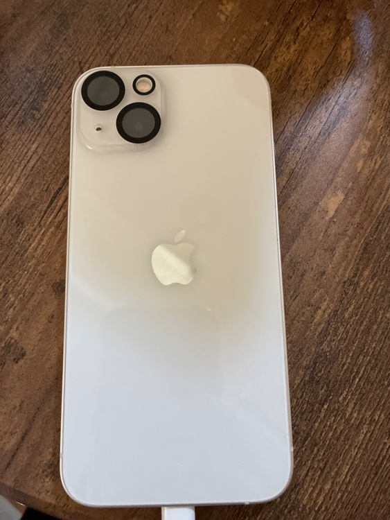 iPhone 13 128GB SIMフリー（スマホ）の商品画像 - 査定依頼日：2026年5月11日 - 最高査定価格：28,000円