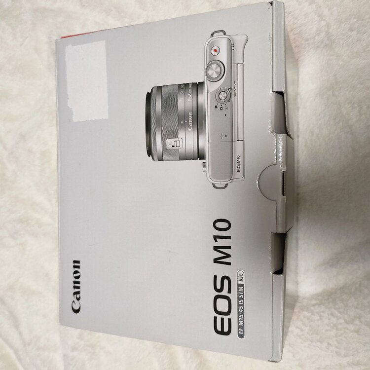 EOS M10（カメラ）の商品画像 - 査定依頼日：2026年3月19日 - 最高査定価格：35,000円