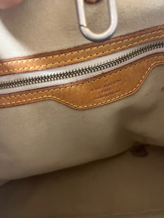 ルイ・ヴィトンのダミエ・アズール キャンバスバッグ（ブランドバッグ）の商品画像 - 査定依頼日：2025年9月14日 - 最高査定価格：12,000円