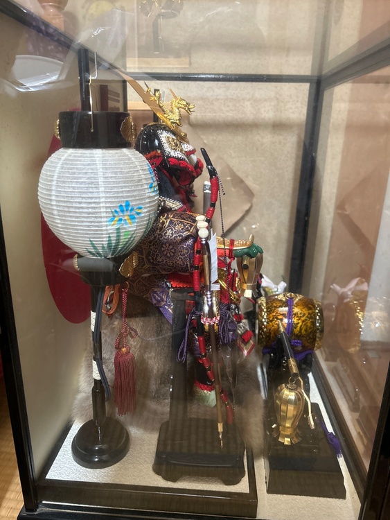 五月人形（美術品・骨董品）の商品画像 - 査定依頼日：2026年3月7日 - 最高査定価格：3,000円