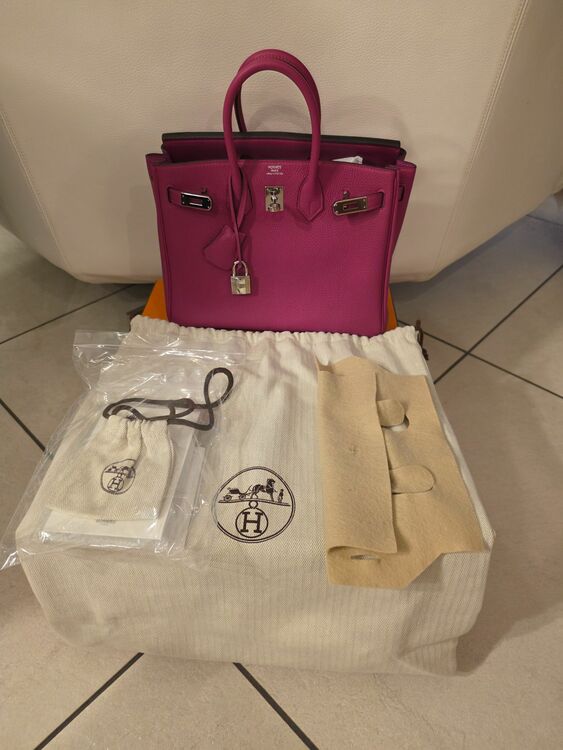 バーキンドゴ25シルバー金具、ピンク（ブランドバッグ）の商品画像 - 査定依頼日：2025年9月26日 - 最高査定価格：2,200,000円