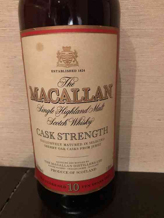 マッカラン カスクストレングス10年（お酒）の商品画像 - 査定依頼日：2019年7月8日 - 最高査定価格：82,000円