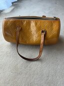 不明（ブランドバッグ）の商品画像 - 査定依頼日：2025年4月12日 - 最高査定価格：15,000円