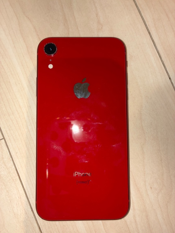 iPhoneXR 64GB au（スマホ）の商品画像 - 査定依頼日：2026年4月1日 - 最高査定価格：14,000円