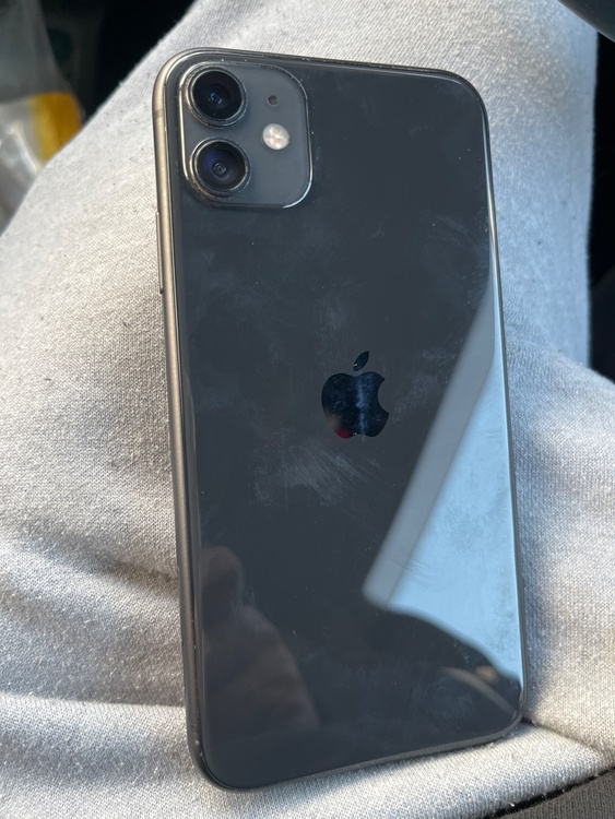 iPhone11（スマホ）の商品画像 - 査定依頼日：2026年3月16日 - 最高査定価格：100,000円