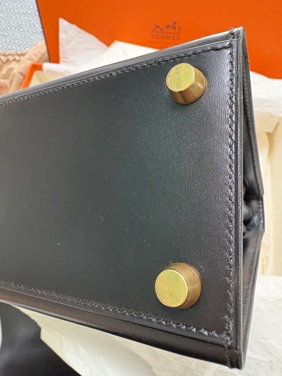 ミニケリー20（ブランドバッグ）の商品画像 - 査定依頼日：2025年9月8日 - 最高査定価格：3,000,000円