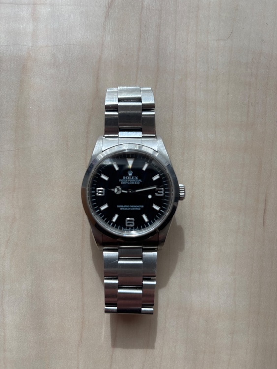 ロレックス エクスプローラー エクスプローラー1 Ref 1427（高級時計）の商品画像 - 査定依頼日：2025年11月18日 - 最高査定価格：1,000,000円