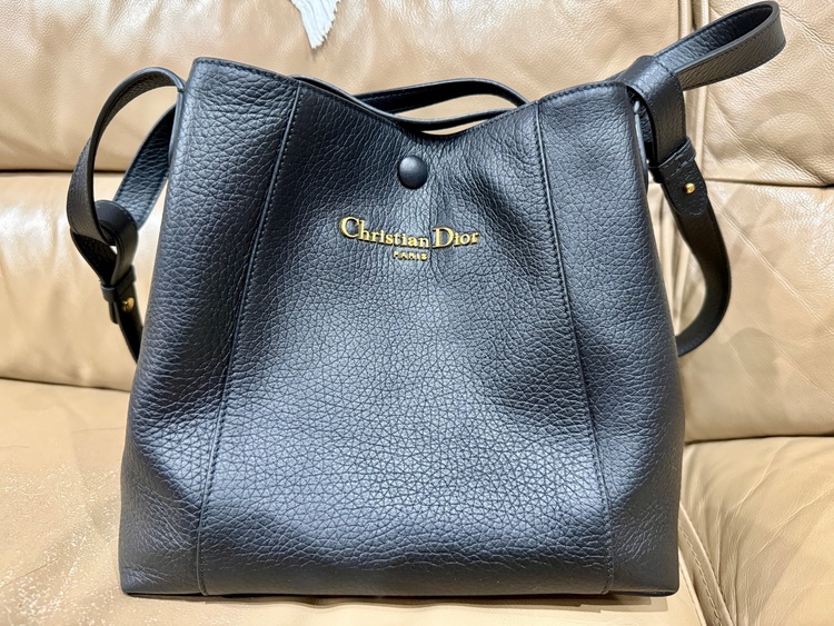 ディオール  （ブランドバッグ）の商品画像 - 査定依頼日：2025年9月29日 - 最高査定価格：170,000円