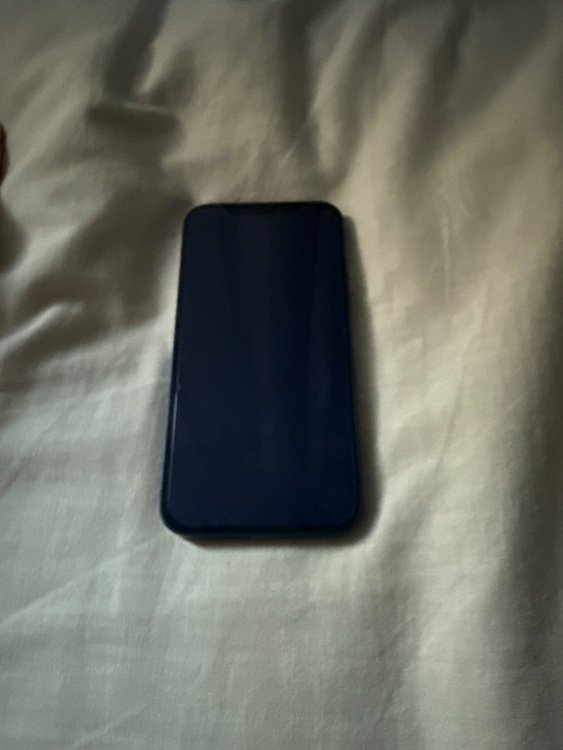 iPhone 12 128GB SIMフリー（スマホ）の商品画像 - 査定依頼日：2025年11月1日 - 最高査定価格：23,000円