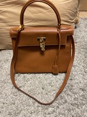 祖母からの譲り物でわからない。（ブランドバッグ）の商品画像 - 査定依頼日：2025年12月4日 - 最高査定価格：2,550,000円