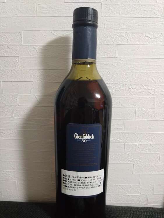 グレンフィディック 30年（お酒）の商品画像 - 査定依頼日：2025年3月8日 - 最高査定価格：50,000円