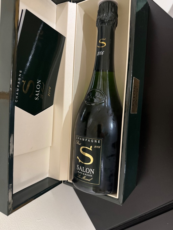 サロン2006 ブラン ド ブラン（お酒）の商品画像 - 査定依頼日：2025年8月24日 - 最高査定価格：110,000円